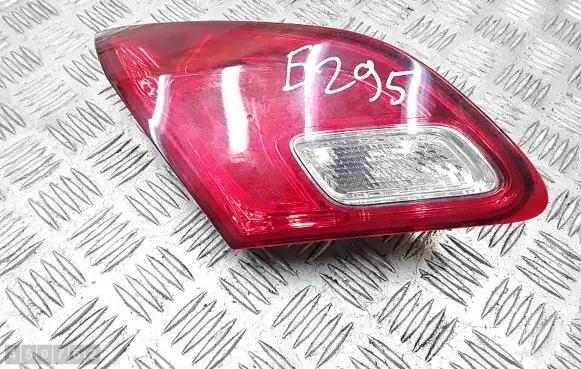 Opel Astra J Tailgate rear/tail lights 1090098