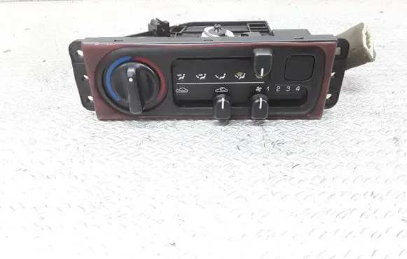 KIA Sportage Climate control unit