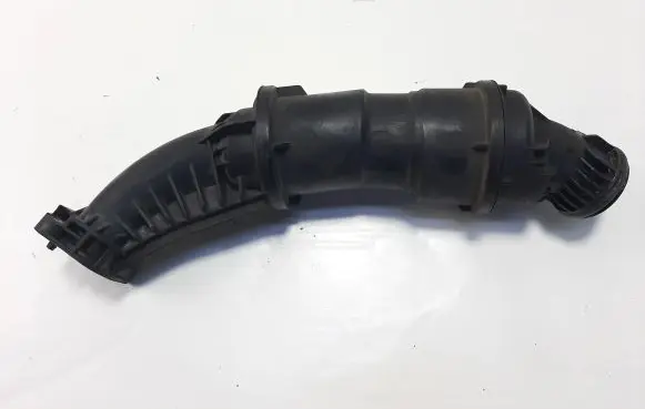 Volvo XC60 Intercooler hose/pipe 31431155