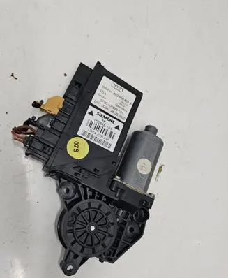 Audi A4 S4 B6 8E 8H Rear door window regulator motor 8E0959801A 5WK47009ABF 105848101