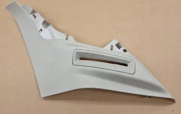 Volvo XC90 (D)pillar trim (top) 31479367