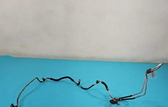 Power steering hose/pipe/line