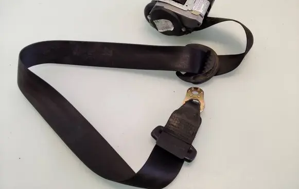 Skoda Superb B5 (3U) Front seatbelt 3B1857706D 050705