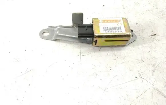 Subaru Legacy Airbag deployment crash/impact sensor 98236AG000 1879000690 XAC2F20333