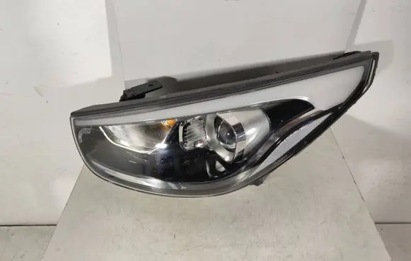Hyundai ix35 Headlight/headlamp 921012SXXX 921012YXXX