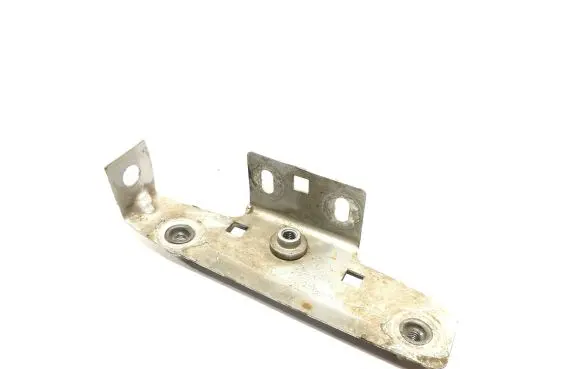 Audi A8 S8 D4 4H Fender mounting bracket 4H0810438B TL091