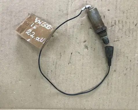 Volkswagen Golf II Lambda probe sensor 0258001051