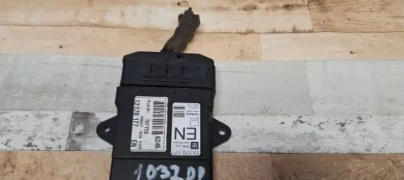 Opel Vectra C Door control unit/module 13170177 70FY5S 089491