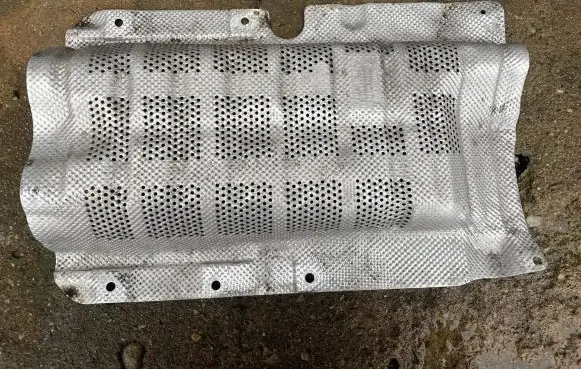 BMW 4 F36 Gran coupe Exhaust heat shield 7241756