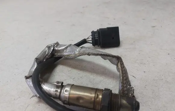 Audi A3 S3 8L Lambda probe sensor 06A906265