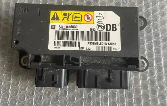 Opel Mokka Airbag control unit/module 13586630