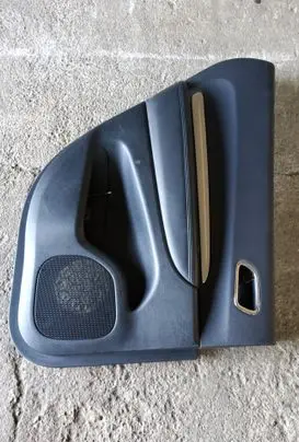 Dodge Durango Rear door card panel trim 62662D 6CV812X9AB 7585960