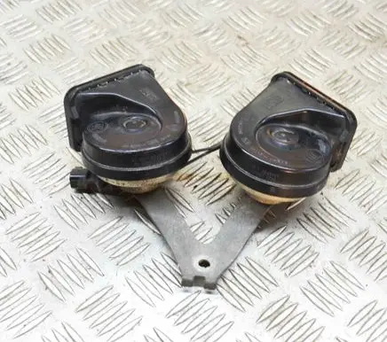 Jaguar XF X250 Horn signal E30055306 A046522