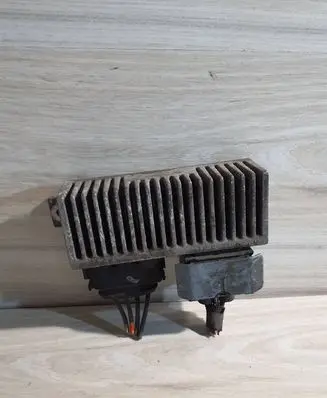 Renault Master III Glow plug pre-heat relay 8200558438A