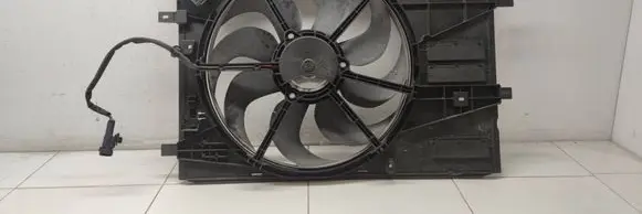 Peugeot 308 Electric radiator cooling fan 9832930080
