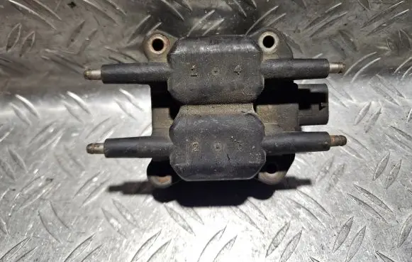 Chrysler Neon I High voltage ignition coil 4557468
