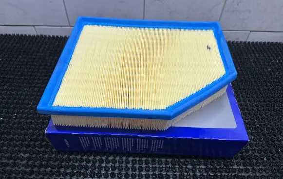 Volvo V40 Air filter 31368022