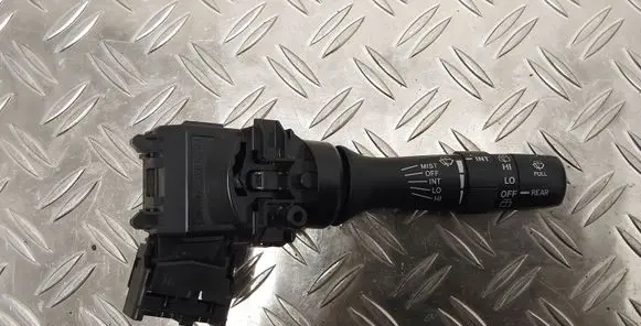 Toyota Auris 150 Wiper control stalk 17F243 02410