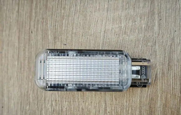 Audi Q5 SQ5 8R Other interior light 4B0947415A