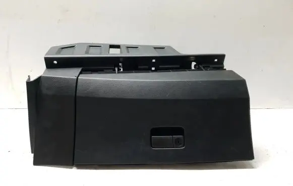 Nissan Murano Z50 Glove box 68108-CA000