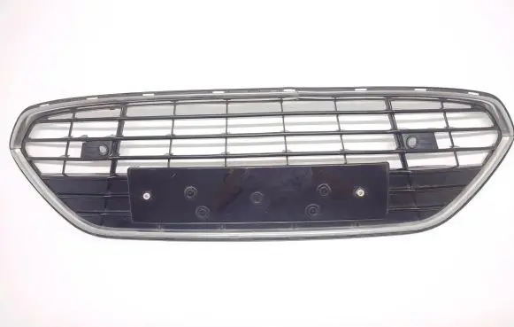 Ford Mondeo MK IV Front bumper lower grill