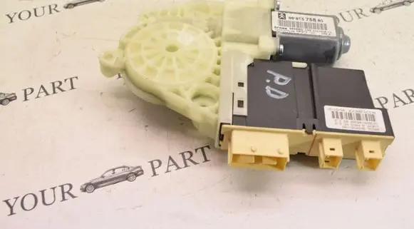 Citroen C4 I Front door window regulator motor 9681575880