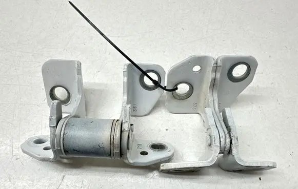 Dodge Durango III Front door hinge set 85574F