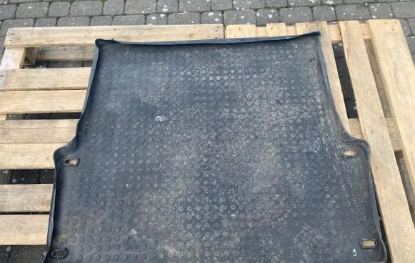 Skoda Octavia Mk2 (1Z) Rubber trunk/boot mat liner 