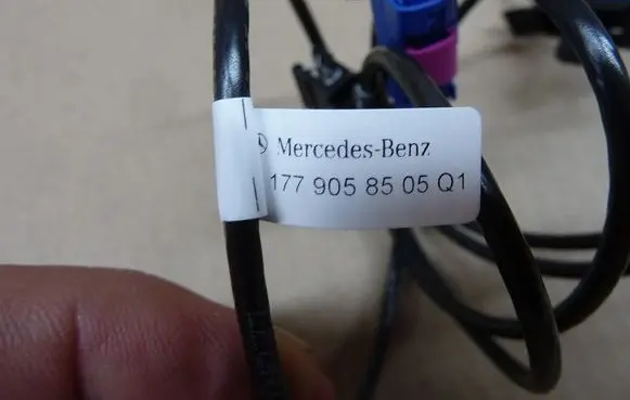 Mercedes-Benz GLA H247 Radio antenna A1779058505