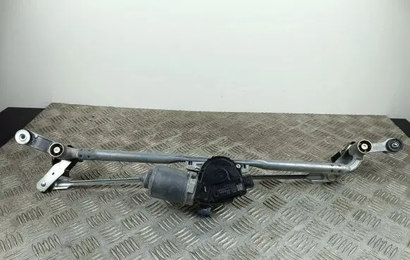Dodge Durango Front wiper linkage and motor 68260523AC