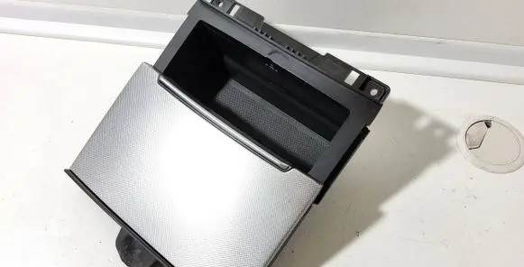 Audi A6 Allroad C7 Ashtray (front) 4G0863273A 0425110 4G0863273