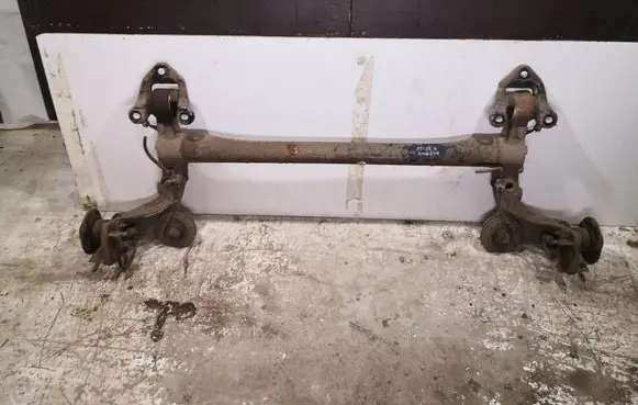 Opel Astra H Rear axle beam 