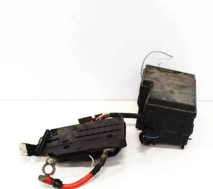 Ford Focus Fuse box set AV6T14A067BB