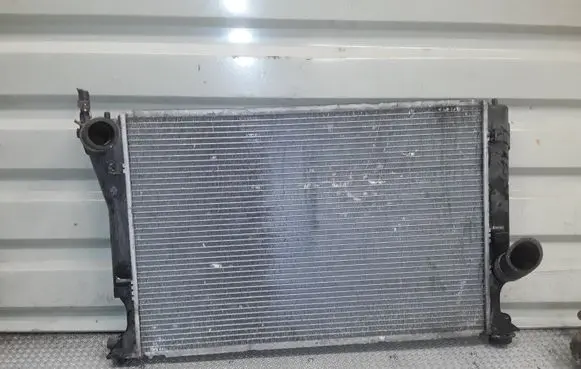 Toyota Corolla Verso AR10 Coolant radiator 