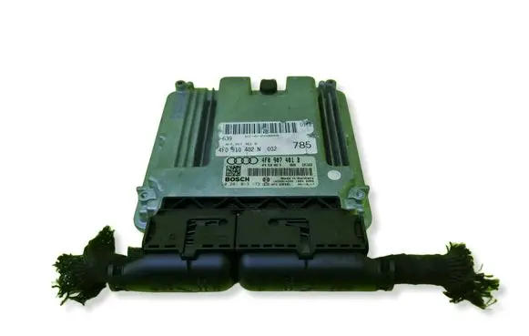 Audi A6 S6 C6 4F Engine control unit/module 4F0910402N 4F0907401B 0281013173