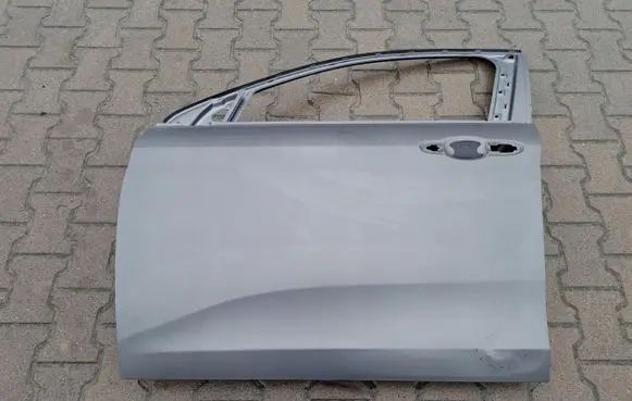 Fiat Tipo Front door