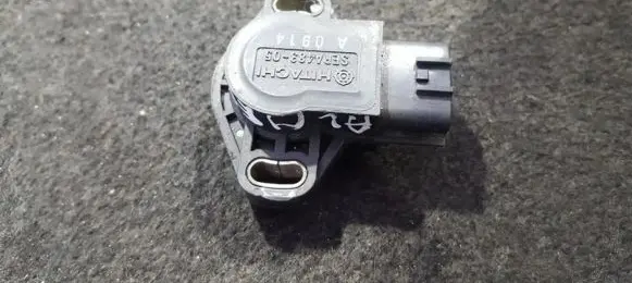 Nissan Almera N16 Throttle valve position sensor sera48305 sera483-05