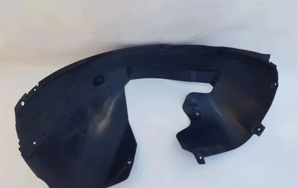 Audi A3 S3 8P Front arch 8P0821172G