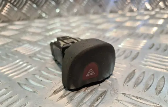 Renault Scenic I Hazard light switch