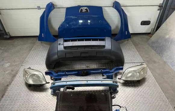 Peugeot Bipper Front piece kit 