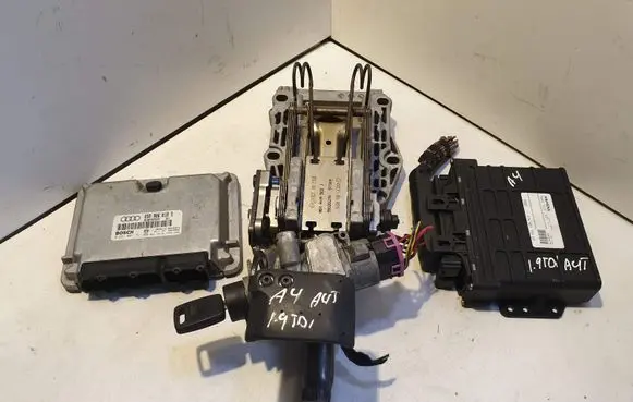 Audi A4 S4 B5 8D Engine ECU kit and lock set 4D0905851B 038906018S