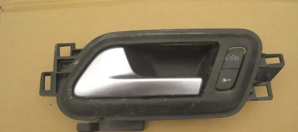 Volkswagen Amarok Front door interior handle 2H0837113D