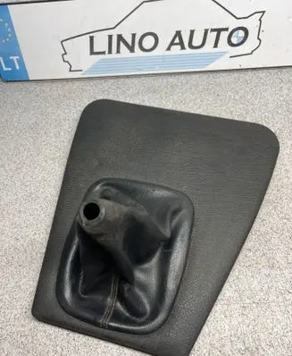 BMW 5 E34 Gear shifter surround trim plastic 1938353