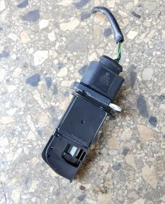 Audi A6 S6 C6 4F Mass air flow meter 059906461K