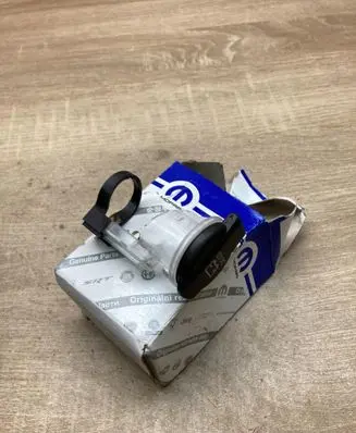 Dodge Charger 12 V Socket (front) 0053136528 53136528 56046636AA