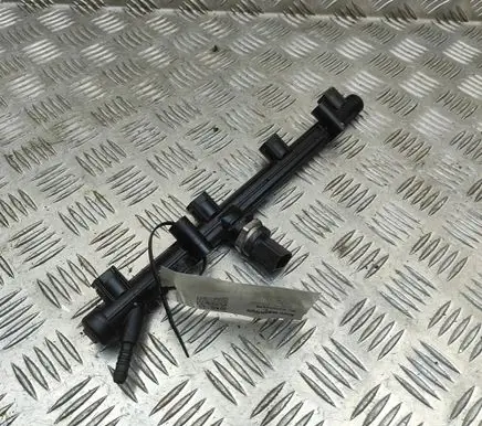 Porsche Macan (95B) Fuel main line pipe 06K133681C
