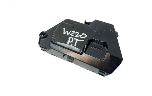 Mercedes-Benz S W220 Door control unit/module 2208216879