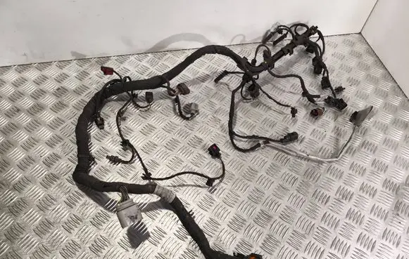Volkswagen PASSAT B8 Engine installation wiring loom 04L972627KR