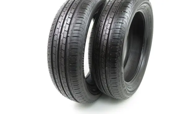 Volkswagen Golf V R16 summer tire 