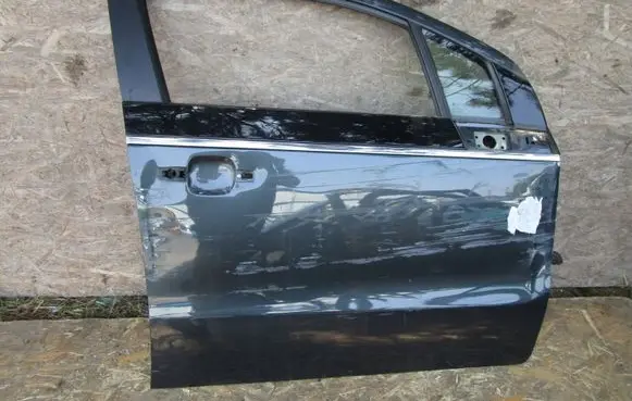 Opel Ampera Front door